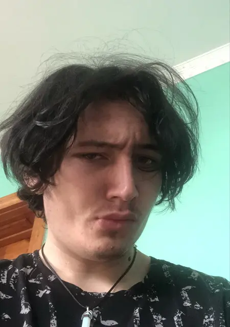 Lobin из Варшавы, мне 21, познакомлюсь на одну ночь