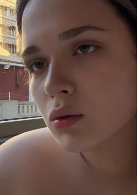 Я Лиана, 18 років з Києва, шукаю знайомства на одну ніч