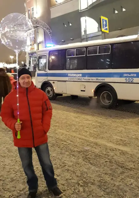 Александр из Борисова, мне 45, познакомлюсь для открытые отношения