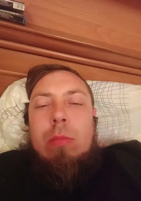 Я Андрій, 36 років з Городка, шукаю знайомства на одну ніч