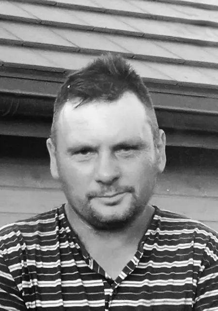 Я Andrzej, 34, знакомлюсь в Варшаве