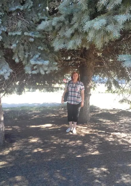 Juli из Горловки, мне 55, познакомлюсь на одну ночь