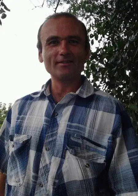 Я Валентин, 41, из Новотроицкого, ищу знакомство для вирта