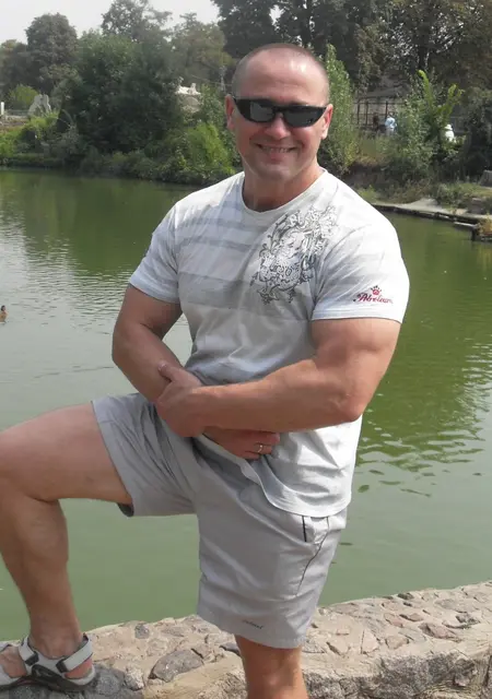 Я Aleks, 49, знакомлюсь без обязательств в Харькове