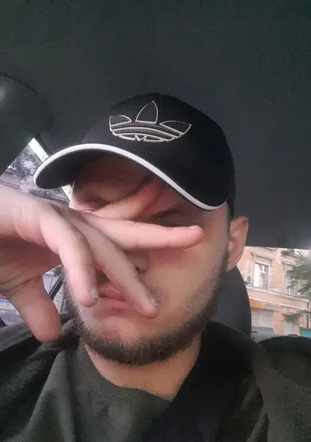 Сергей из Николаева, ищу на сайте постоянные отношения