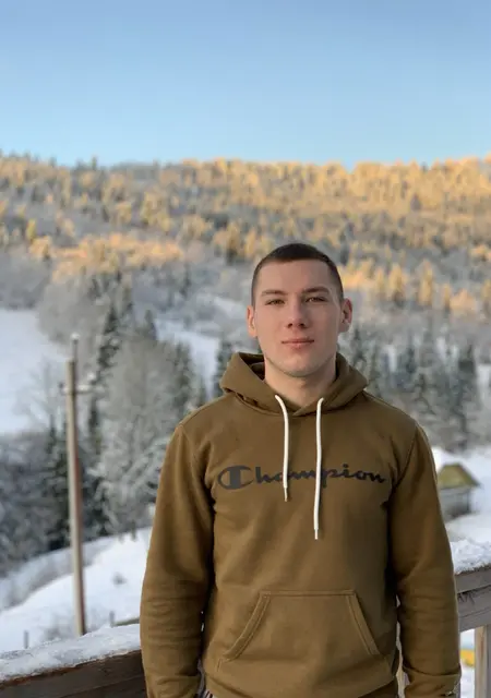 Я Павел, 25, знакомлюсь без обязательств в Луцке