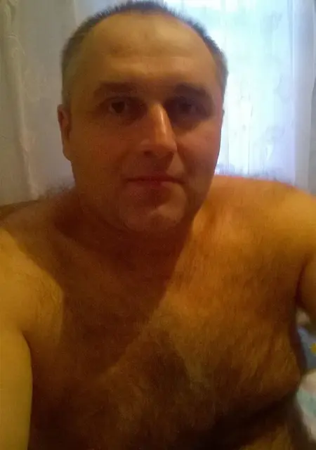 Василий з Житомира, мені 48 років, познайомлюсь без зобов'язань