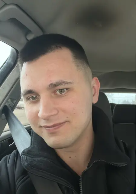 Я Владимир, 28 років з Харкова, шукаю знайомство для приємного проведення часу