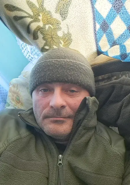 Алекс из Николаева, мне 46, познакомлюсь на одну ночь