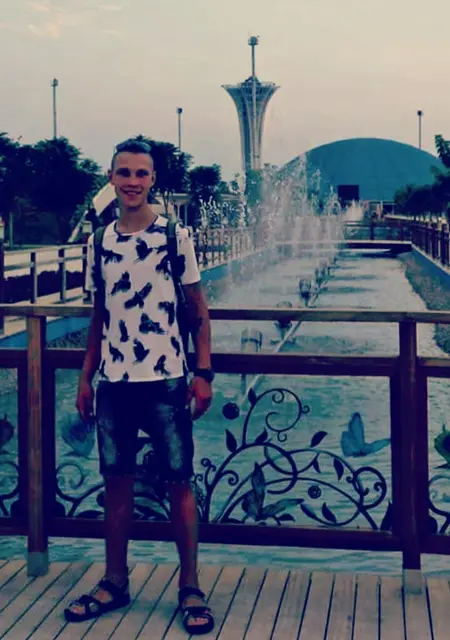 Astm из Кременчуга, мне 27, познакомлюсь для приятного времяпровождения