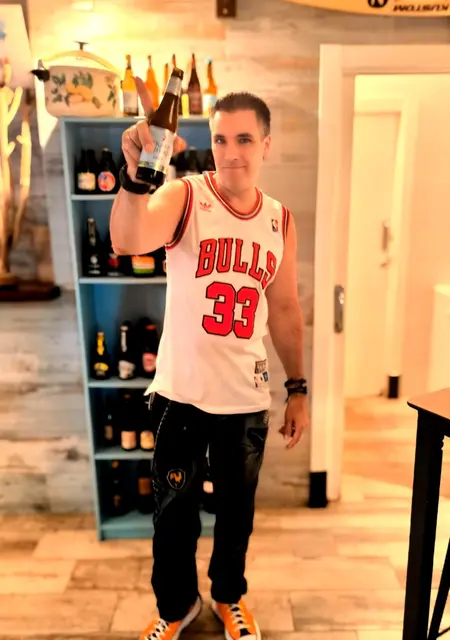 Juan Mari de Munguía, busco en el sitio lío de una noche