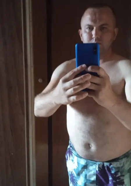 Я Дима, 33, знакомлюсь на одну ночь в Хмельницком