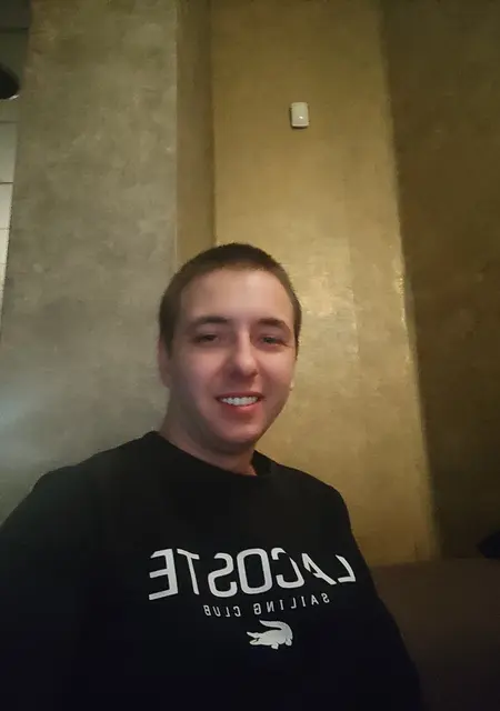 Я Костя, 32, из Харькова, ищу знакомство для постоянных отношений