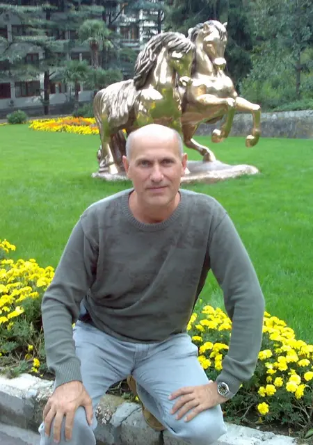 Я Леонид, 58, знакомлюсь на одну ночь в Полтаве