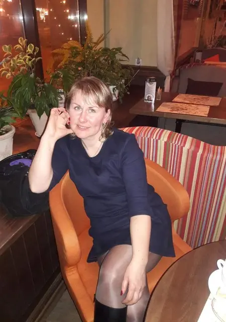 Евгения из Броваров, мне 49, познакомлюсь для постоянных отношений