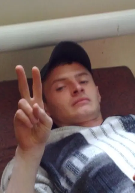 Андрей из Кропивницкого, мне 37, познакомлюсь на одну ночь