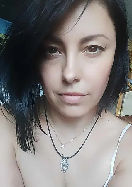 Милана из Одессы, мне 41, познакомлюсь для приятного времяпровождения