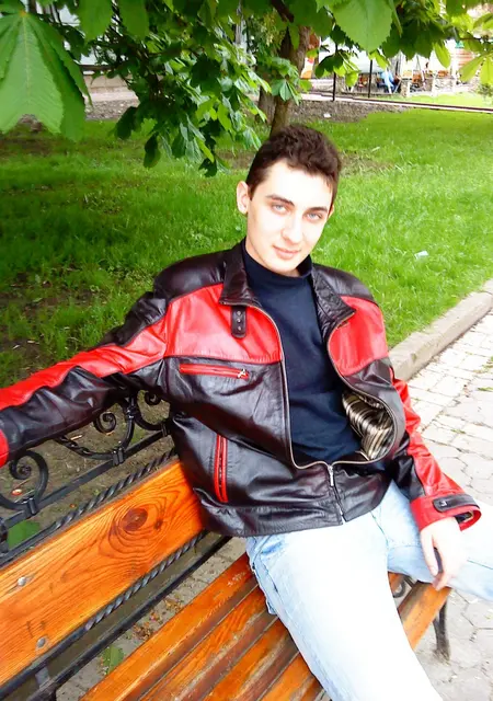 Валентин из Винницы, мне 36, познакомлюсь без обязательств