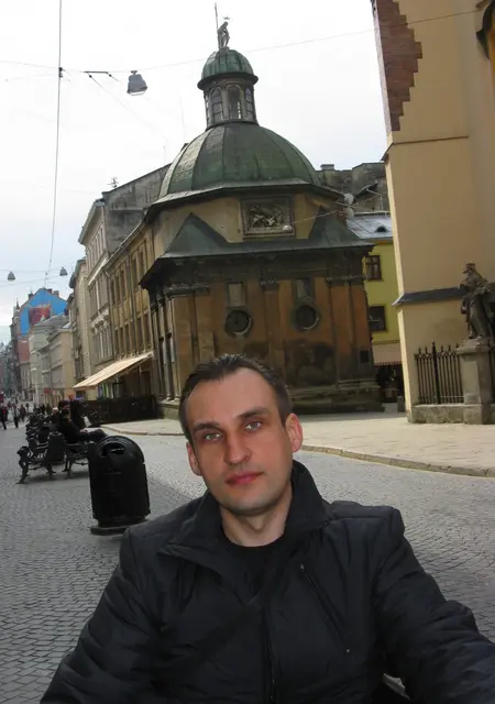 Vadik з Дніпра, шукаю на сайті знайомства без зобов'язань