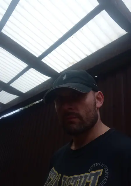 Я Сергій, 35 років, знайомлюсь для спільні подорожі у Мукачево