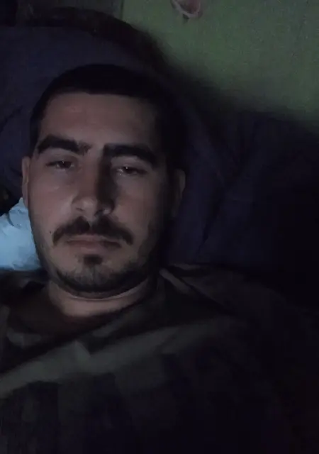 Я Владимир, 28 років, знайомлюсь для приємного проведення часу у Миколаєві