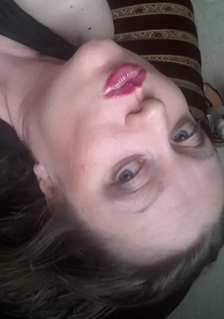 Сандра из Вышгорода, ищу на сайте знакомства без обязательств