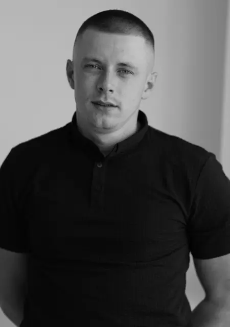 Я Игорь, 28 років, знайомлюсь для спілкування у Кам'янському