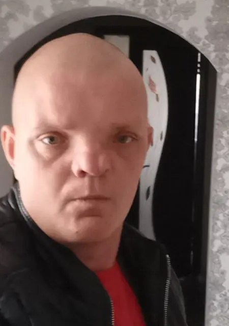 Александр из Мелитополя, ищу на сайте знакомства без обязательств