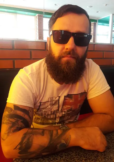 Максим из Кременчуга, мне 40, познакомлюсь для совместных путешествий