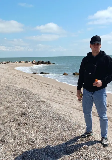 Данила из Бердянска, мне 28, познакомлюсь на одну ночь