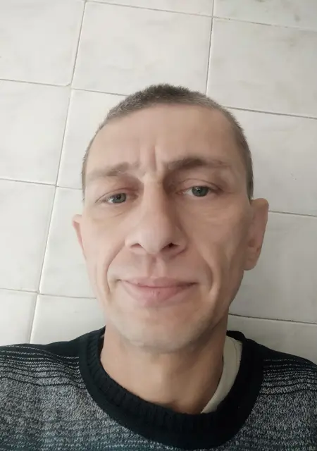 Костя из Новопскова, ищу на сайте знакомства на одну ночь