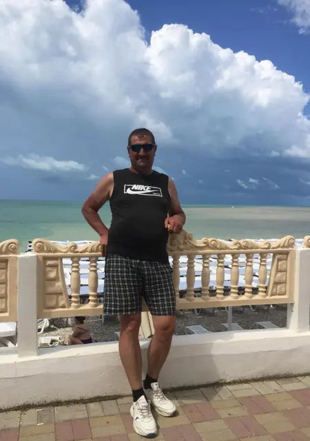 Я Игорь, 53, из Киева, ищу знакомство для приятного времяпровождения