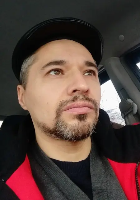 Я Кирилл, 45, знакомлюсь без обязательств в Харькове