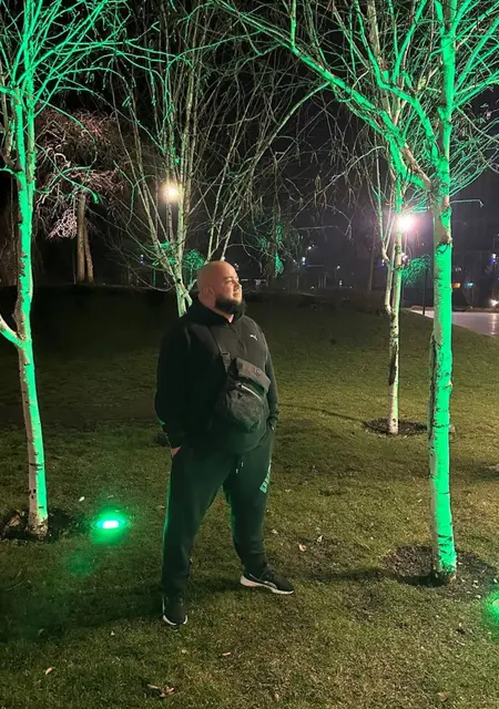 Александр з Кам'янського, шукаю на сайті знайомства на одну ніч