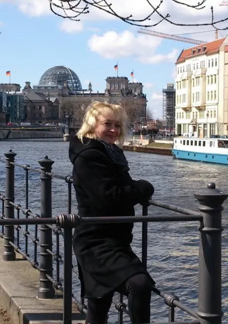 Ксения из Кропивницкого, мне 50, познакомлюсь на одну ночь