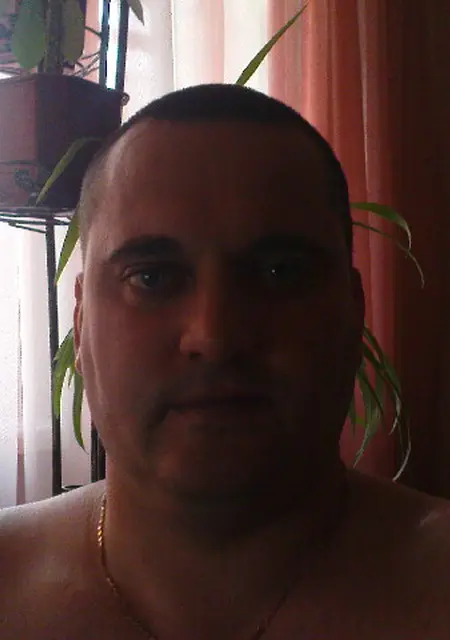 Я Сергей, 47, из Чернигова, ищу знакомство для дружбы