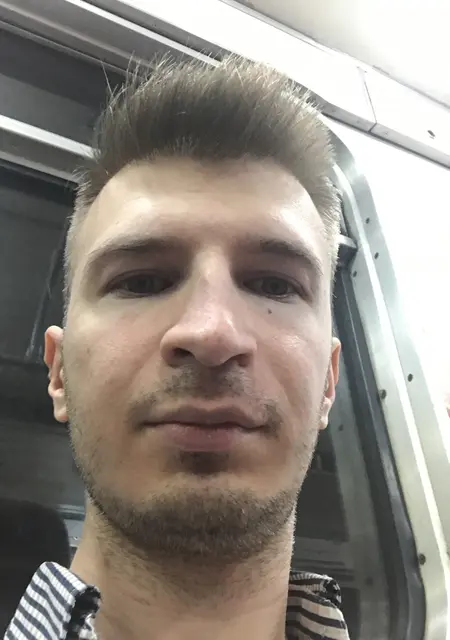 Я Максим, 31, знакомлюсь для приятного времяпровождения в Харькове