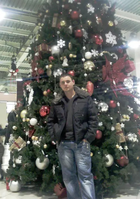 Я Евгений, 36, из Броваров, ищу знакомство для постоянных отношений