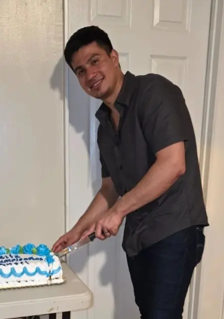 Игорь из Глухівших, мне 23, познакомлюсь на одну ночь