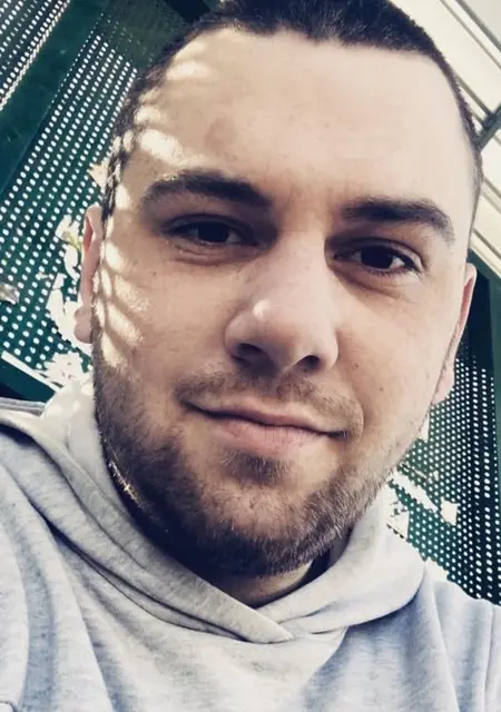 Володимир из Стрыя, мне 32, познакомлюсь без обязательств