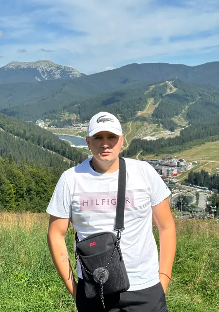 Я Александр, 28 років, знайомлюсь для спільних подорожей у Запоріжжі