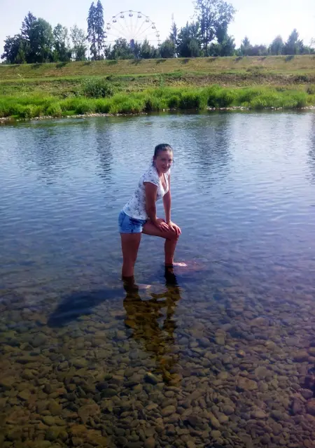 Anett из Мукачева, ищу на сайте приятное времяпровождение