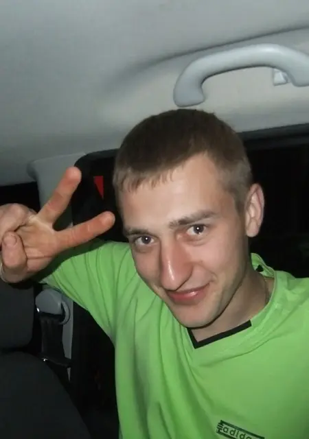 Я Andron, 39, из Слуцка, ищу знакомство для приятного времяпровождения