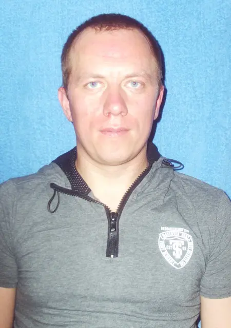 Евгений из Солигорска, мне 48, познакомлюсь на одну ночь