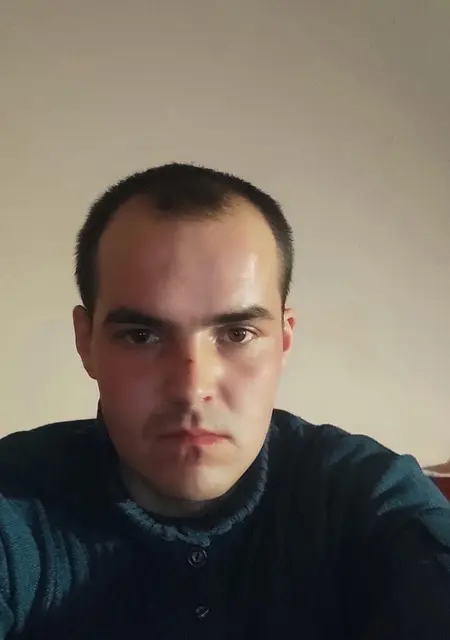 Андрій из Брод, мне 28, познакомлюсь без обязательств