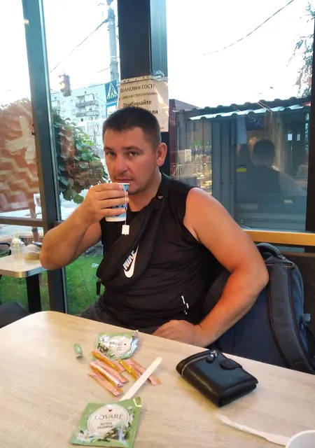 Денис из Кременчуга, мне 37, познакомлюсь без обязательств