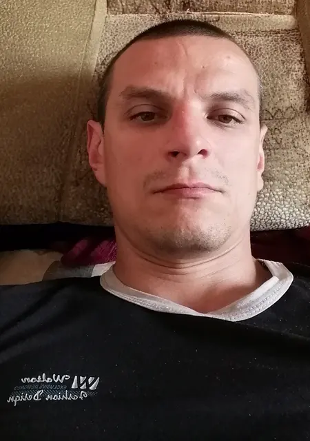 Я Игорь, 38, знакомлюсь без обязательств в Одессе