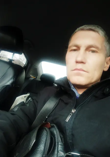 Александр з Кривого Рогу, шукаю на сайті приємне проведення часу