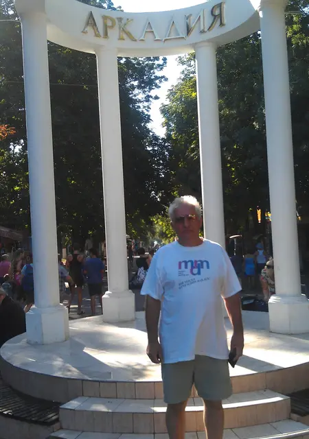 Viktor из Черкасс, ищу на сайте знакомства без обязательств