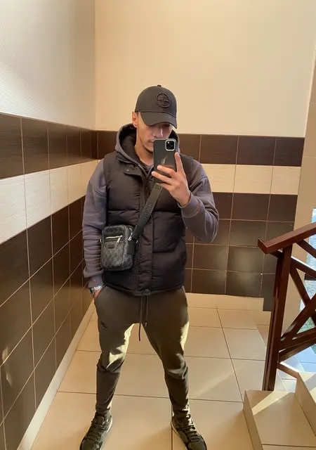 Igor из Черновцов, ищу на сайте знакомства без обязательств